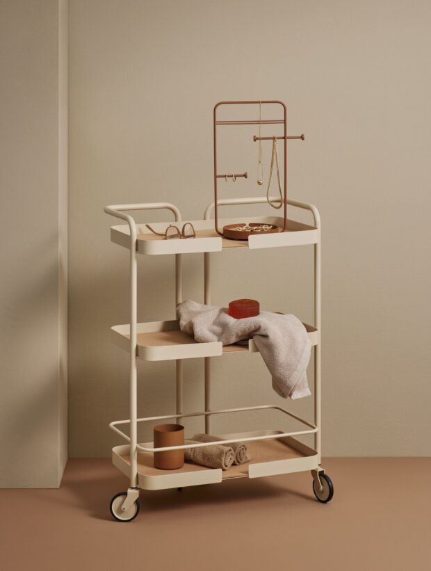 Trolley Square 49x29x68 Latte