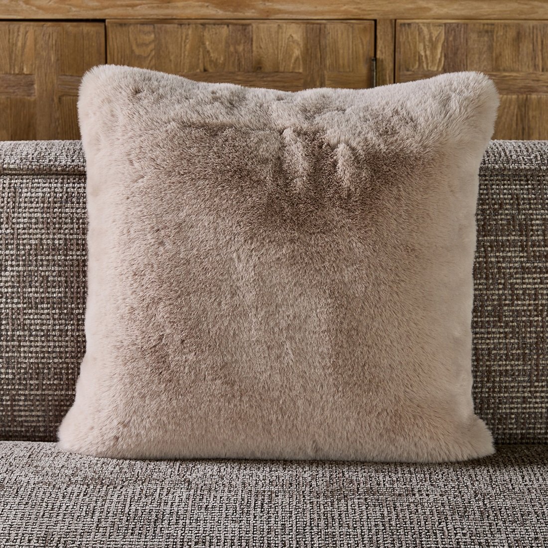 KB Heather Alba Faux Fur 50x50