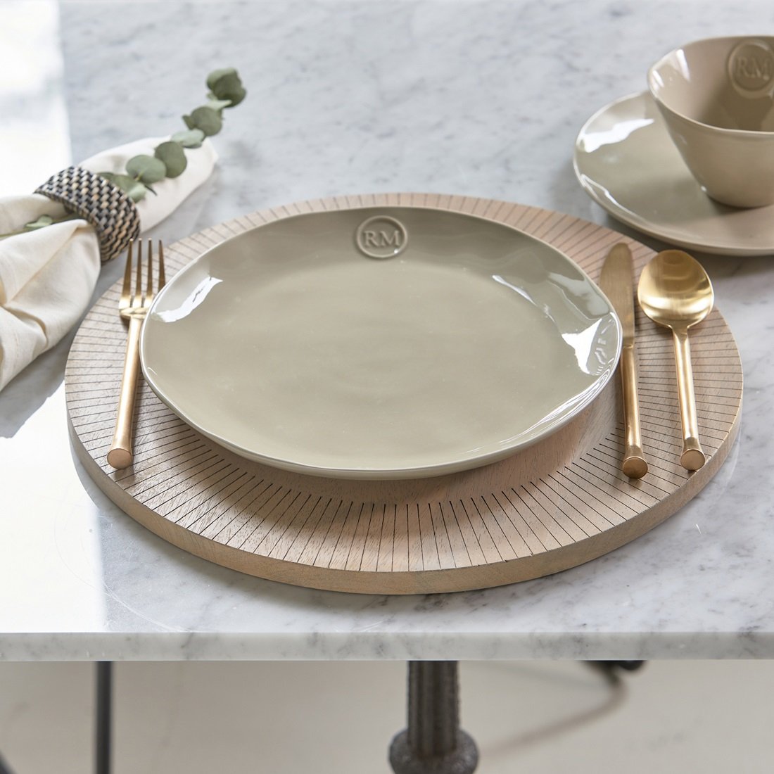 Portofino Dinner Plate flax