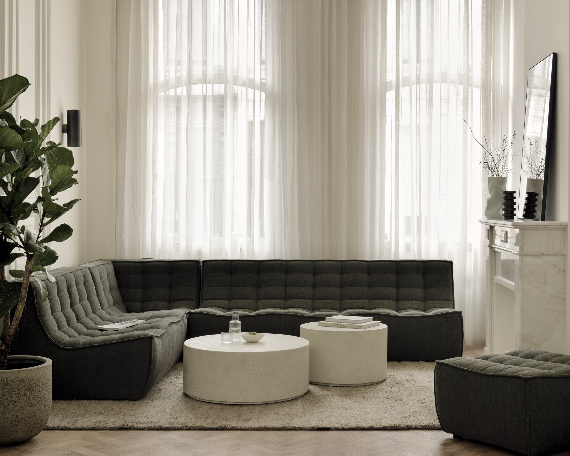 Elements Couchtisch D80 offwhite