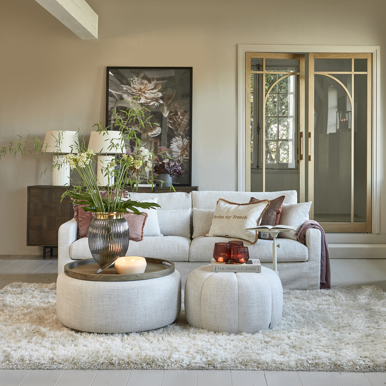 Falcone Stool Antique White Falcone Stool Antique White